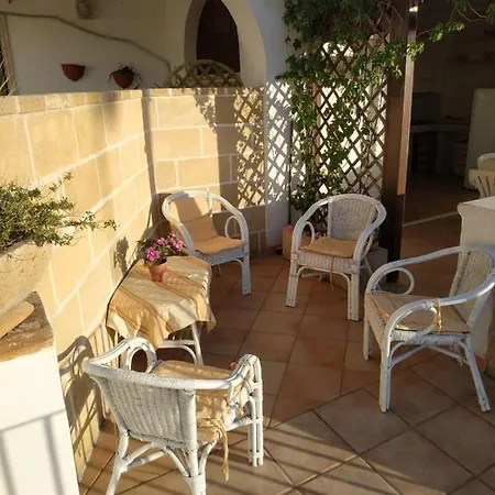 Corallo Donata Apartment *